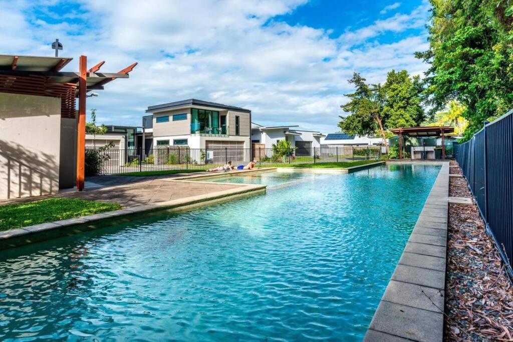 Blue Lagoon Villa B Cairns Eksteriør bilde